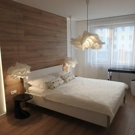 Lägenhet Z Ogrodem Wisniowy Sad *