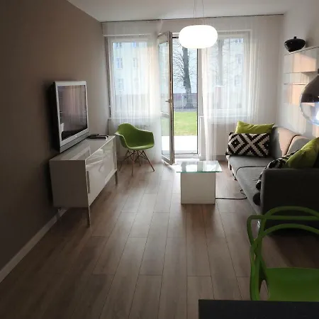 Lägenhet Z Ogrodem Wisniowy Sad *